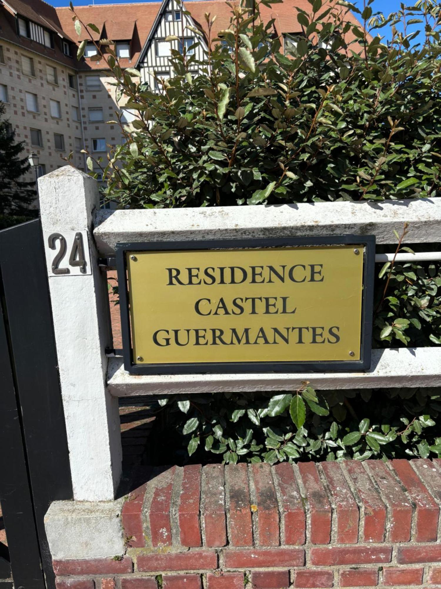 Studio En Rez De Jardin Deauville Centre Et Plage Ngoại thất bức ảnh